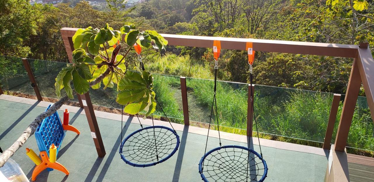 Chira Glamping Resort Monteverde الجبل الأخضر المظهر الخارجي الصورة