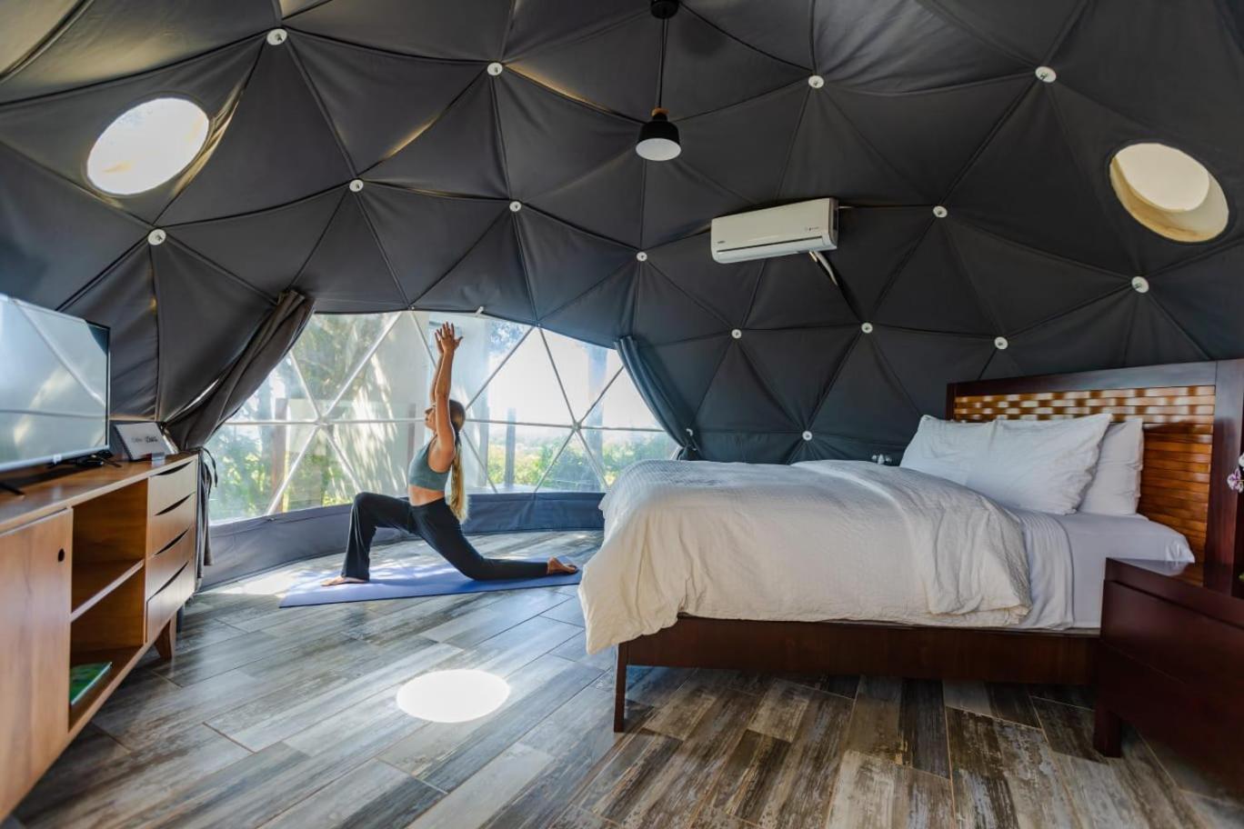 Chira Glamping Resort Monteverde الجبل الأخضر المظهر الخارجي الصورة